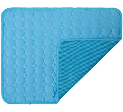 Tappetino rinfrescante per animali domestici: il massimo comfort estivo 